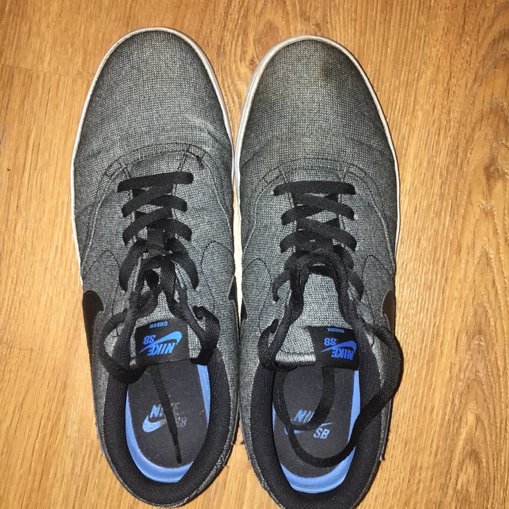 Nike SB check shoes